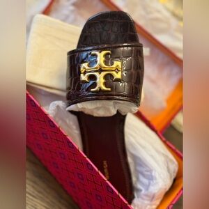 Brand New Authentic Tory Burch Croc Embossed Leather Slides